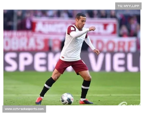 记者博伊德称马奎尔应追赶蒂亚戈但这球进得实在太精彩