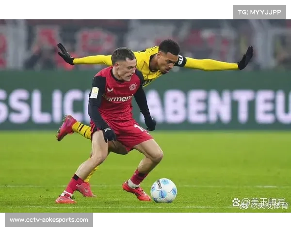 杜埃双响助力巴黎10人7比2大胜10人勒沃库森 完美逆袭展现强大实力